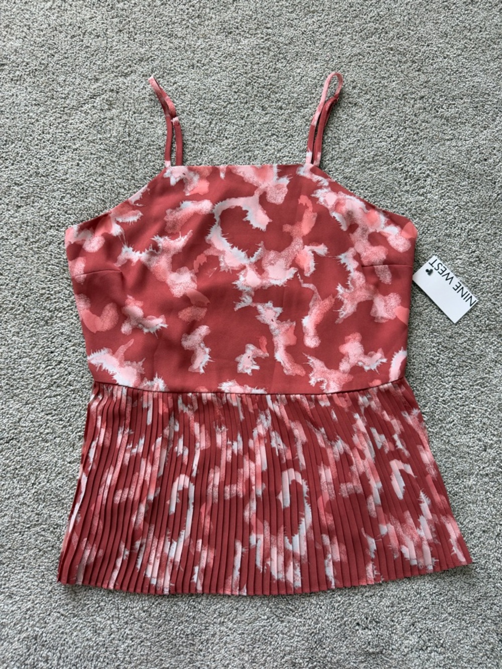 NEW Women’s Nine West Floral Pleated Cami Top- Size Medium